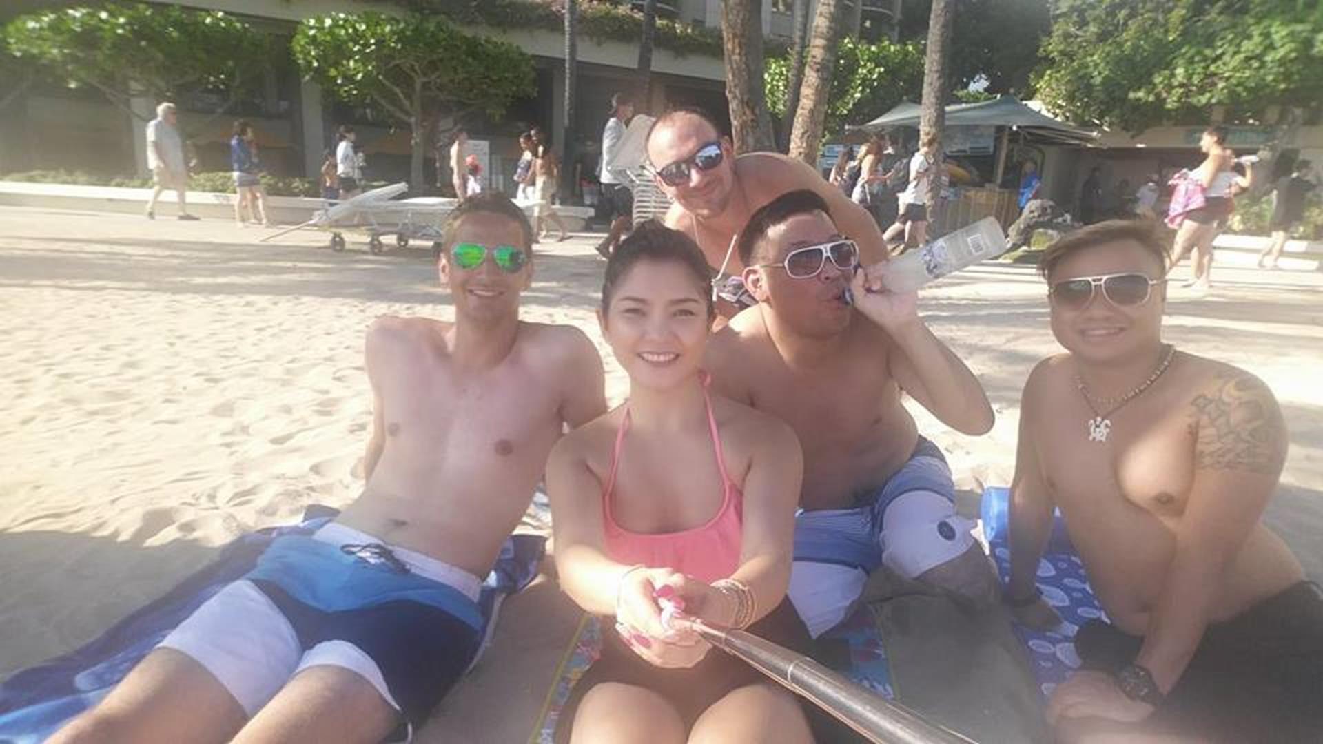 Die drei Damen: Kha, Chay und Mike; Der eine Herr: Kelly