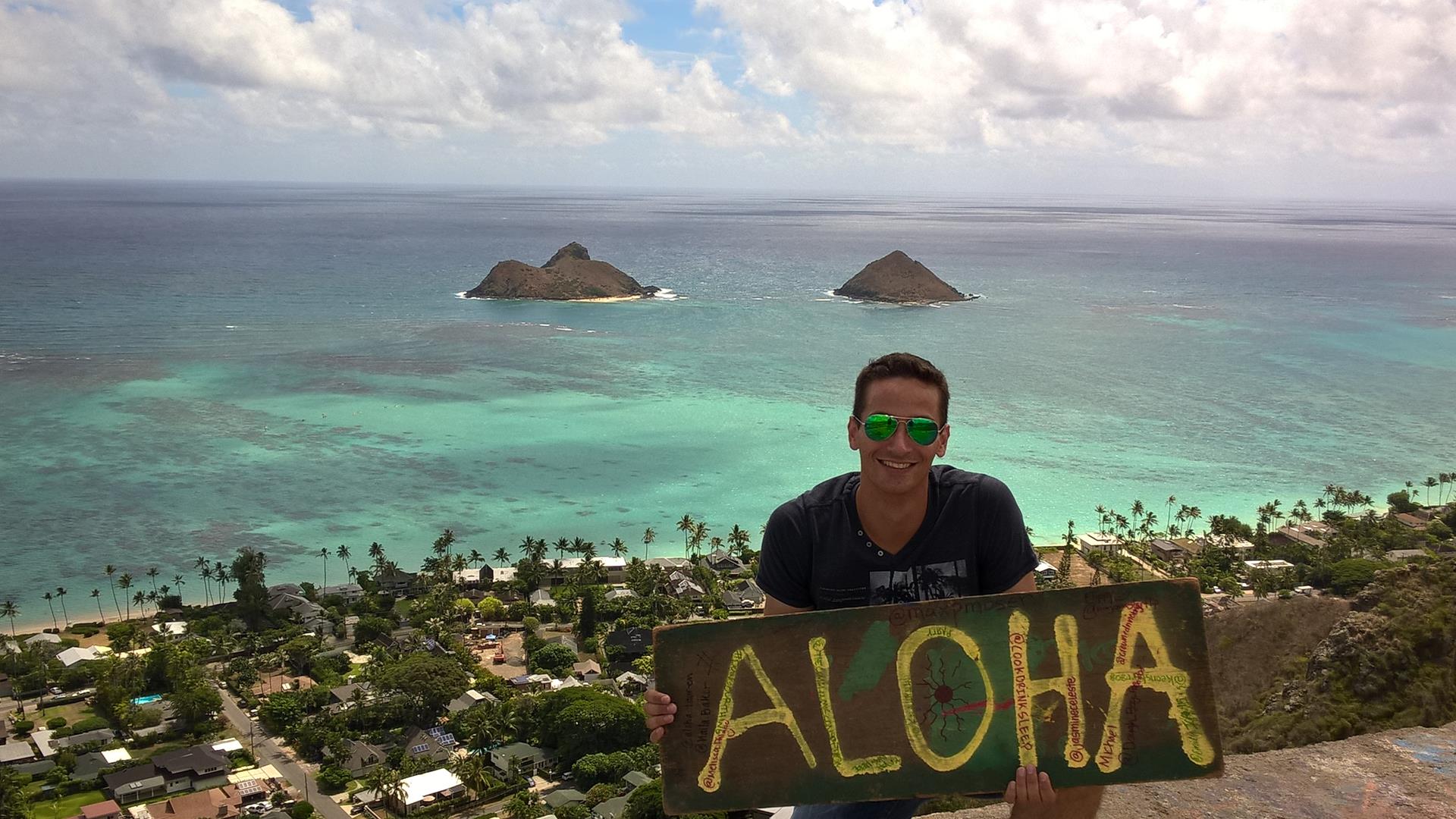 Aloha euch allen aus dem fernen Hawaii