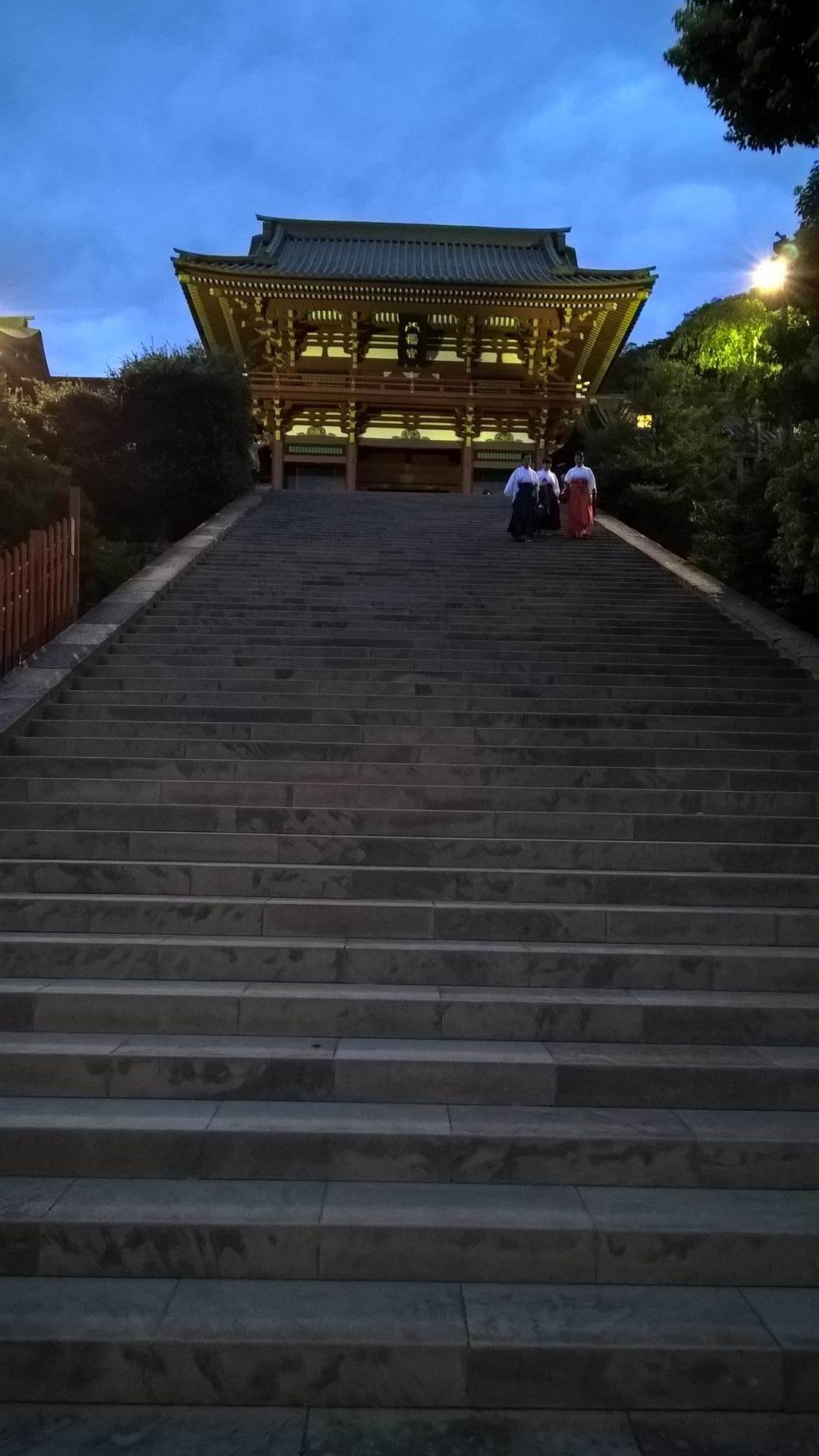 Hier gehts hoch zum Tempel