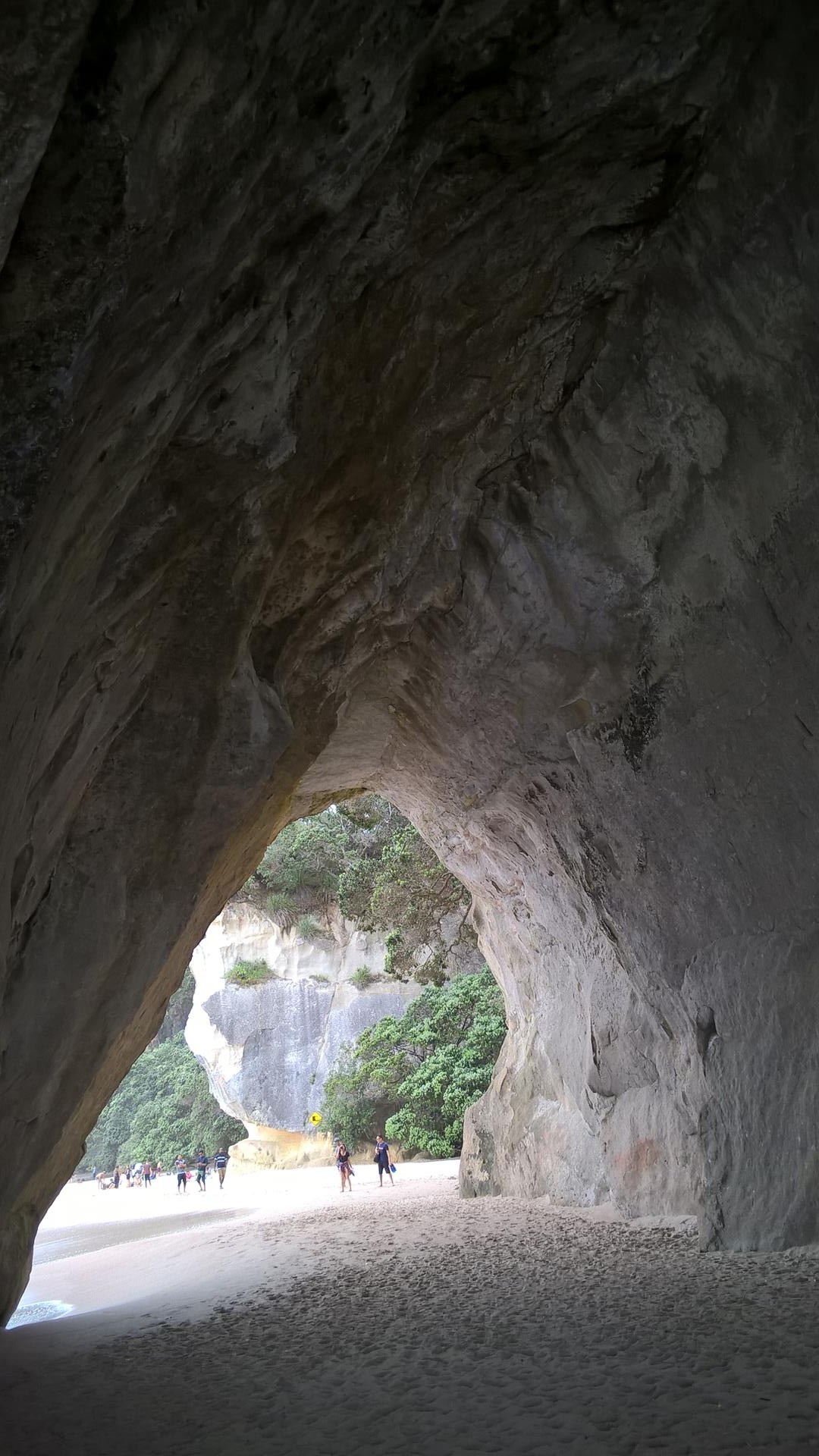 Die Cathedral Cave...