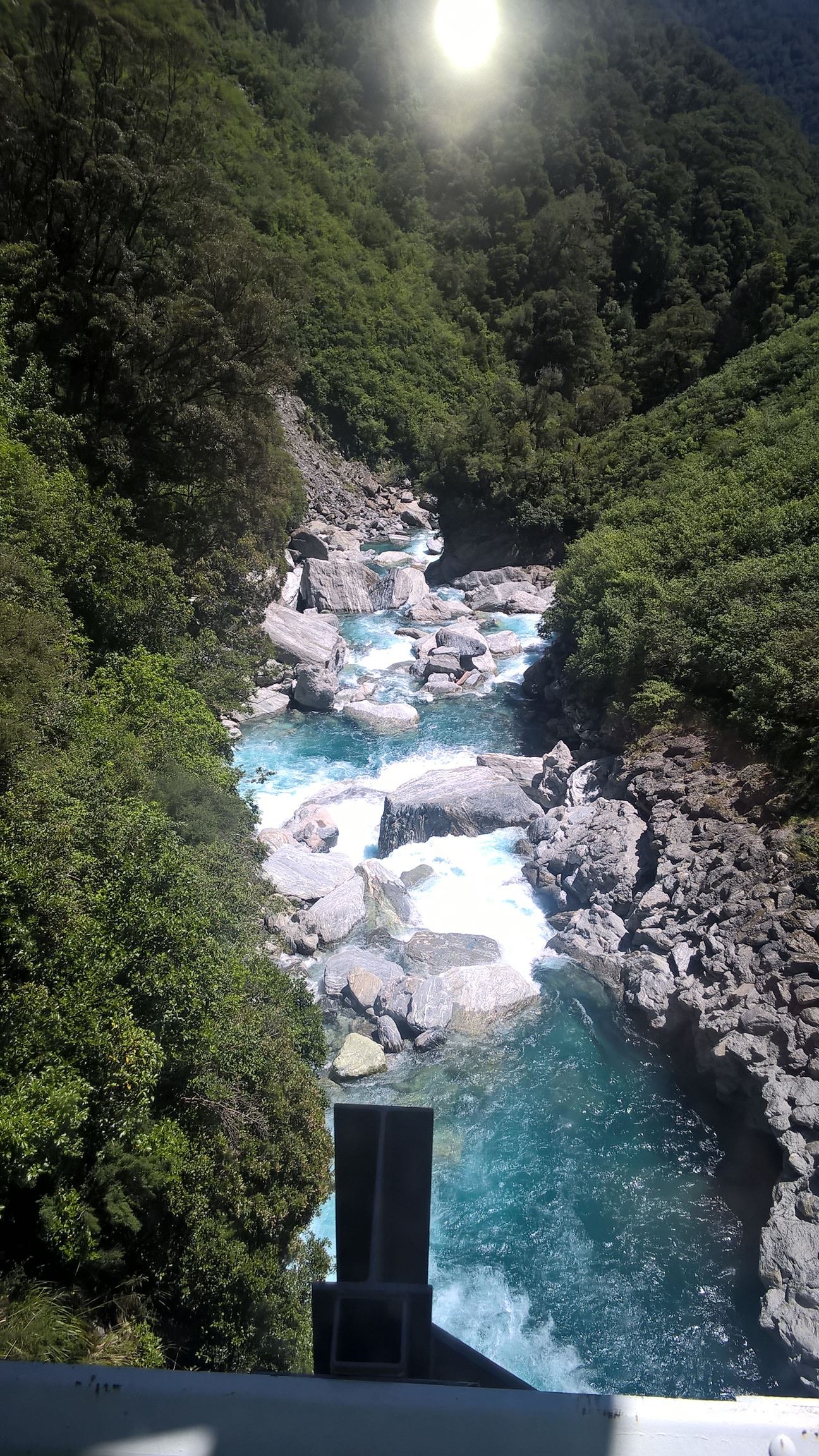 Dieser kleine Fluss hat nach der Schneeschmelze schon Opfer gekostet